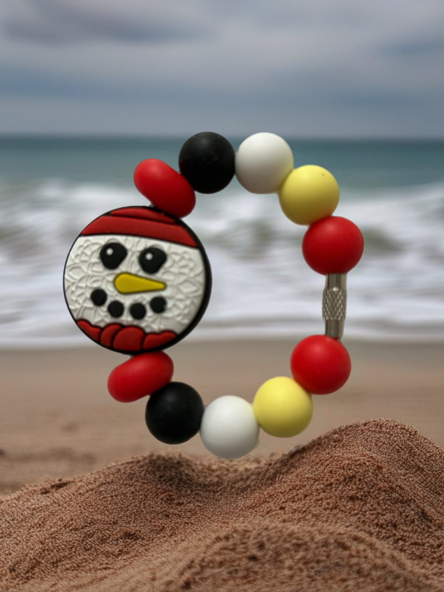 Beaded cup charm Winter
